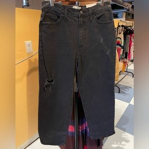 Black Distressed Vintage Cut Straight Leg Denim Pants Size 8 NWT